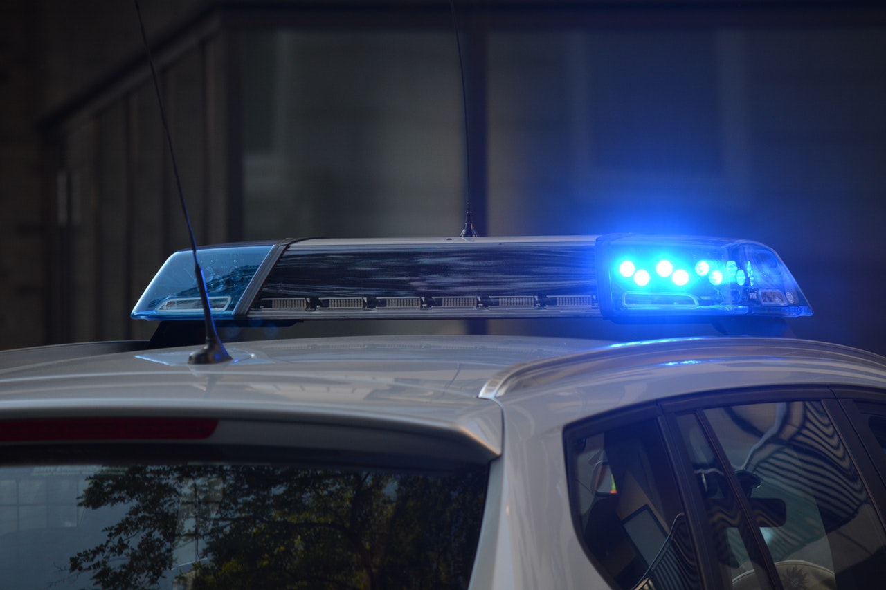 police car with siren